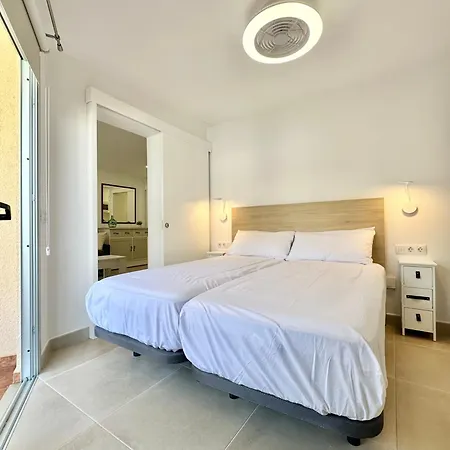 Daniela 203 - Adults Only - 아파트