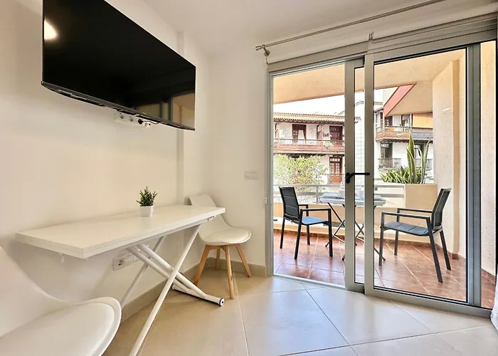 Daniela 203 - Adults Only - Daire